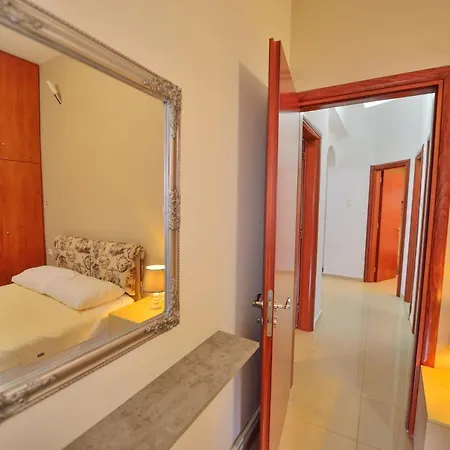 Mpoulakis 98 Apartmán *